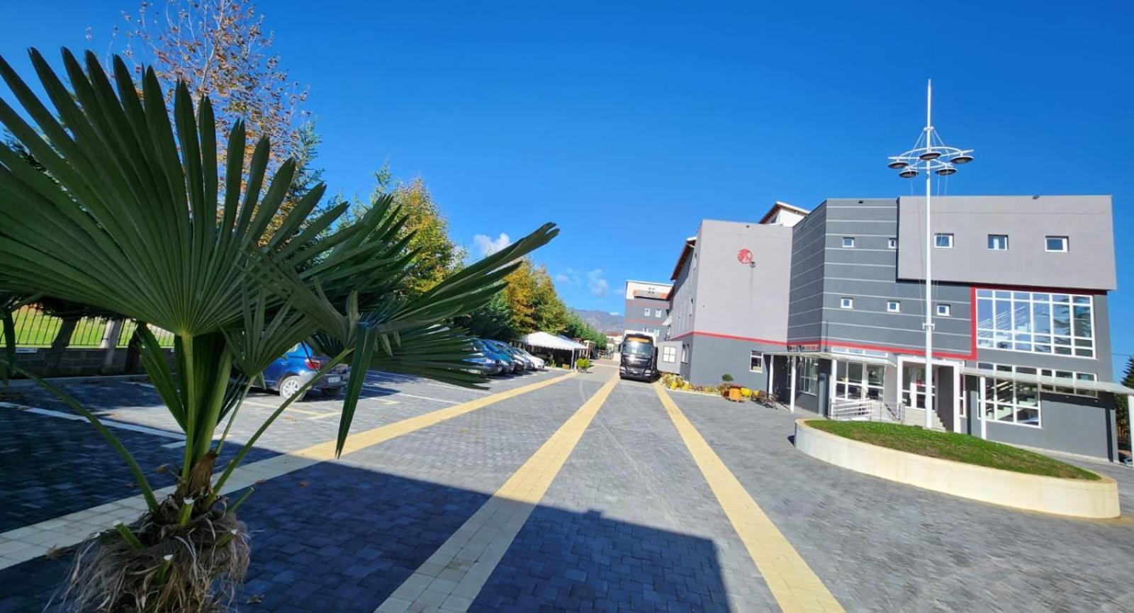 Kompleksi Cfn Albania Bucimas Εξωτερικό φωτογραφία